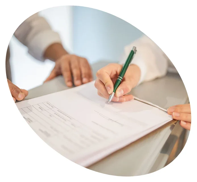 Elaboración y Revisión de Contratos